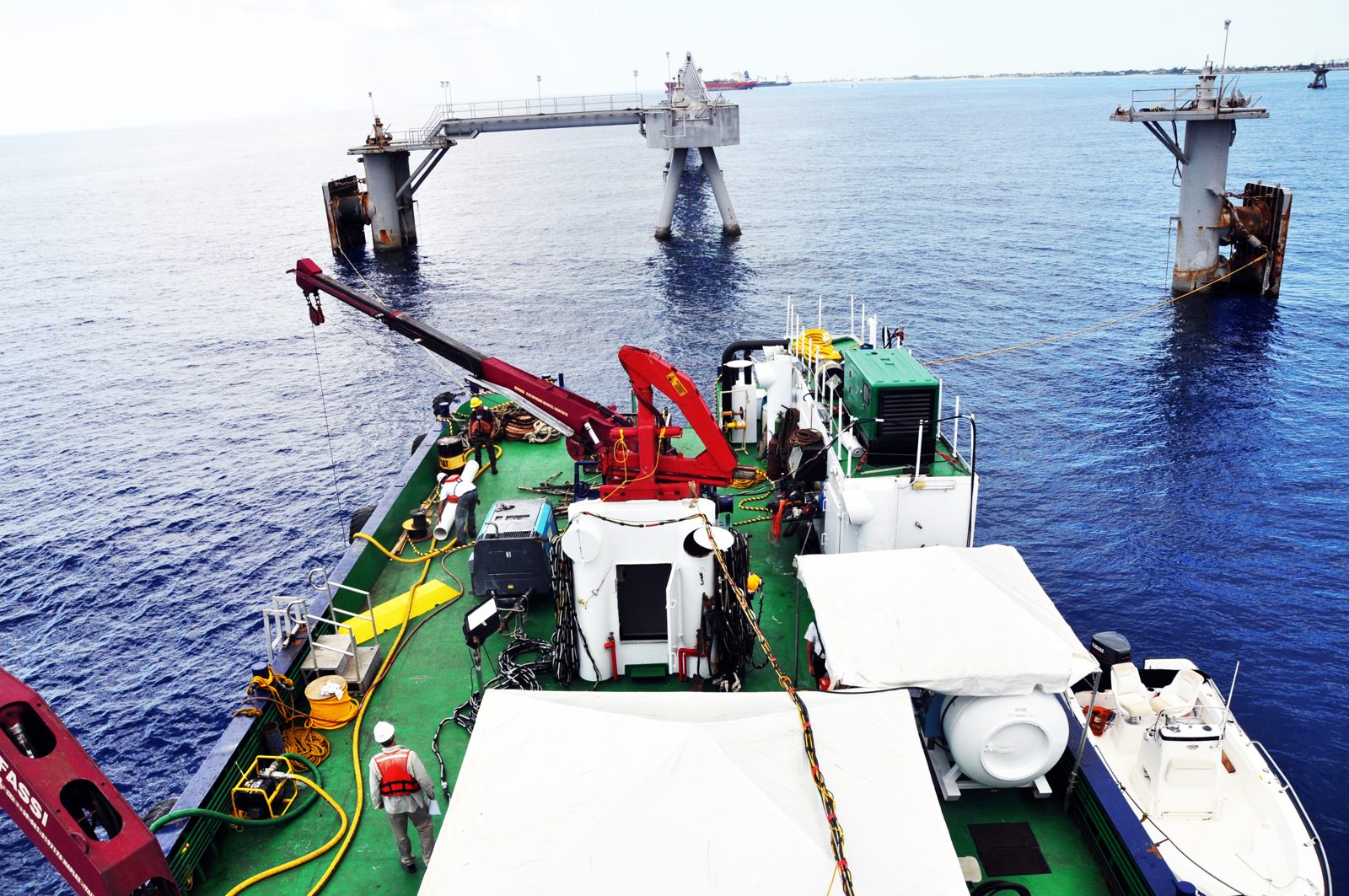 Work boat at an offshore pipeline